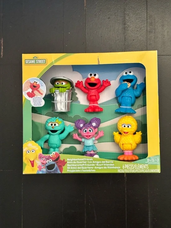 6-Pc NEW Neighborhood Friends Sesame Street POSEABLE Figures ELMO BIG BIRD - Picture 2 of 5